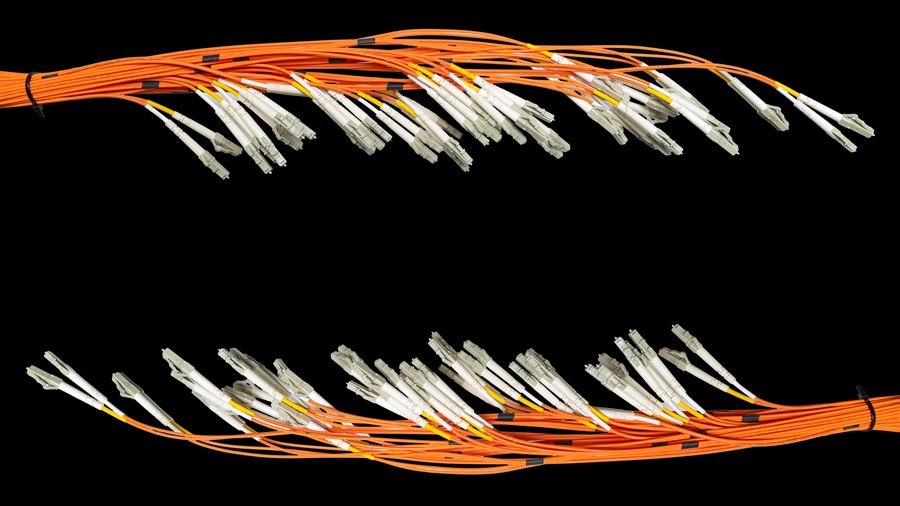 Fibra óptica en Vigo. Mantenimiento de fibra óptica, instalación de redes de cableado de fibra óptica, fusionado de cables de fibra óptica